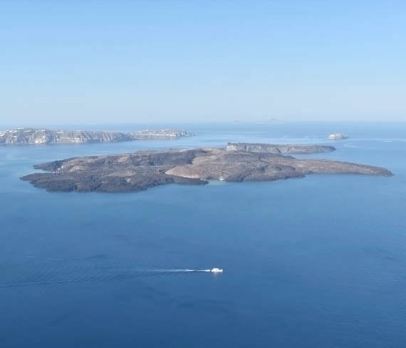 Santorini Volcano & Hot Springs