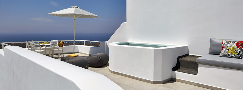 Master Villa with outdoor heated Jacuzzi